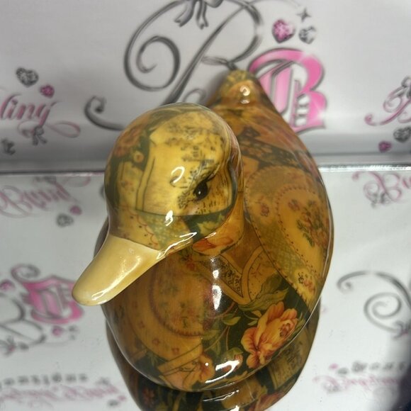 Decorative Floral Duck Figurine roses floral plates vases Victorian duck π¦ - Picture 2 of 10